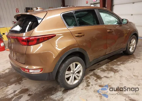 2018 Kia Sportage Lx z USA, uszkodzony, nr VIN KNDPMCAC0J7303995
